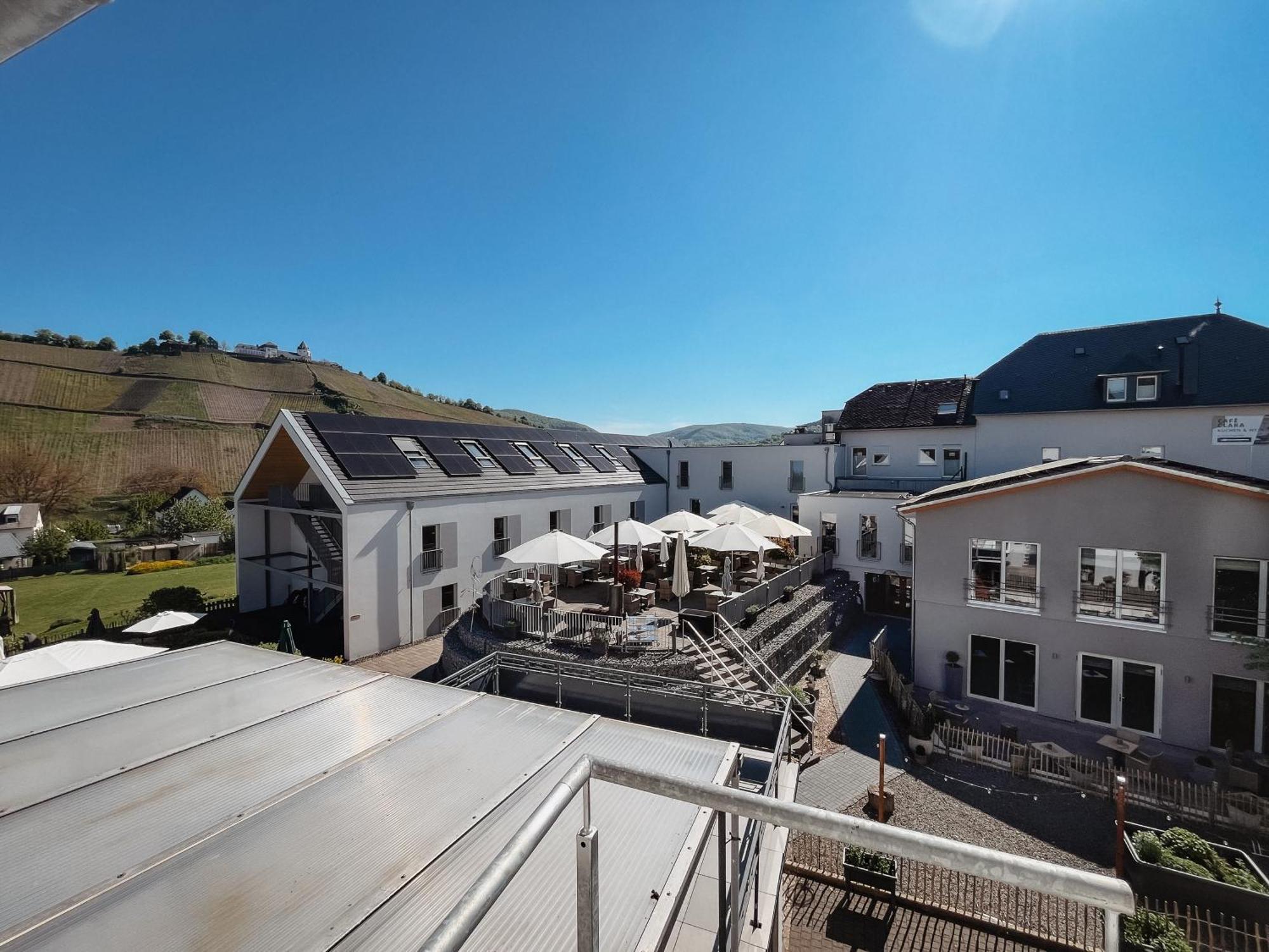Pünderich Hotel Restaurant Zur Marienburg מראה חיצוני תמונה