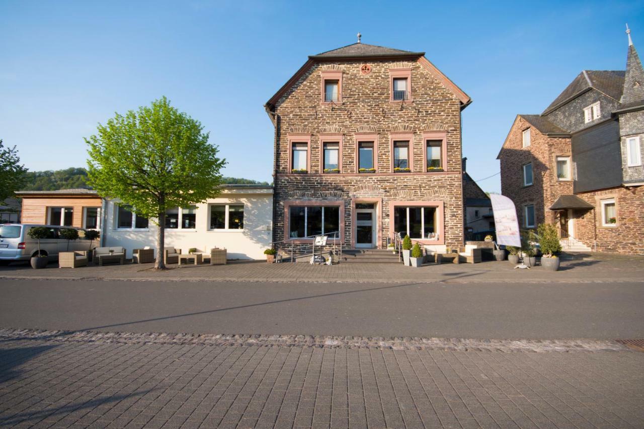 Pünderich Hotel Restaurant Zur Marienburg מראה חיצוני תמונה